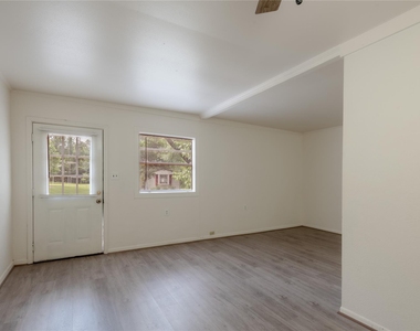 712 Cline Street - Photo Thumbnail 4