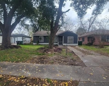 5318 Chennault Road - Photo Thumbnail 12
