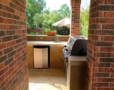 106 W Arbor Camp Circle - Photo Thumbnail 26