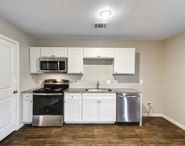 16428 Jasmine Marie Place - Photo Thumbnail 6