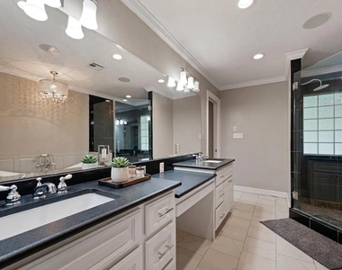 411 E Norris Street - Photo Thumbnail 11