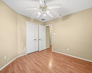 17935 Rose Hill Park Lane - Photo Thumbnail 23
