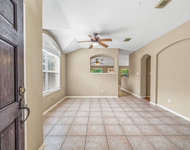 17935 Rose Hill Park Lane - Photo Thumbnail 3