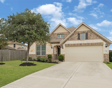 2414 Willow Fall Lane - Photo Thumbnail 1