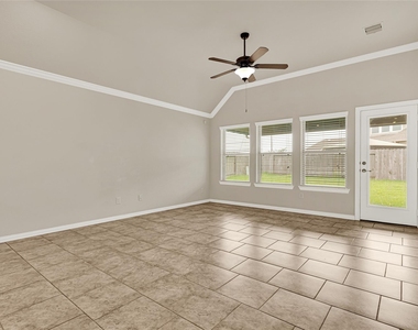2414 Willow Fall Lane - Photo Thumbnail 9