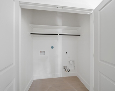 4314 Stassen Street - Photo Thumbnail 11