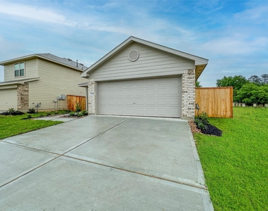 1515 Las Cuevas Drive - Photo Thumbnail 2