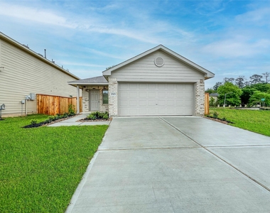 1515 Las Cuevas Drive - Photo Thumbnail 1