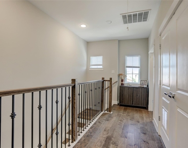 4511 Maxie Street - Photo Thumbnail 14
