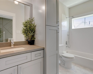 4511 Maxie Street - Photo Thumbnail 16