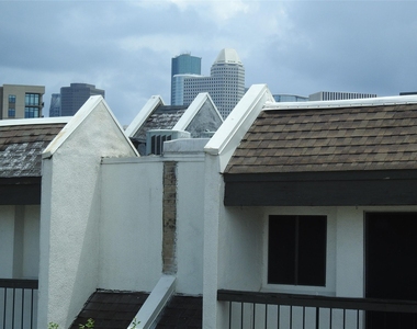 218 Stratford Street - Photo Thumbnail 27