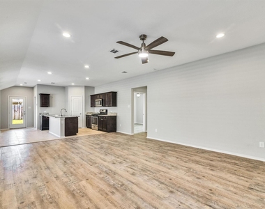 16831 Silent Pines Court - Photo Thumbnail 5