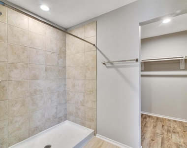 16831 Silent Pines Court - Photo Thumbnail 19