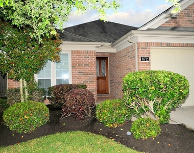 872 Rock Harbor Lane - Photo Thumbnail 1