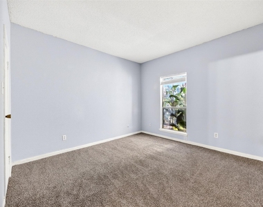 10053 Westpark Drive - Photo Thumbnail 20