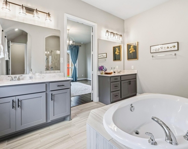 2106 Stargrass Drive - Photo Thumbnail 28