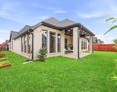 2106 Stargrass Drive - Photo Thumbnail 48