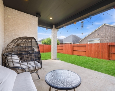 2106 Stargrass Drive - Photo Thumbnail 46