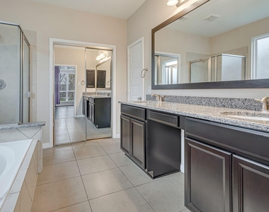 17602 Stamford Oaks Drive - Photo Thumbnail 16