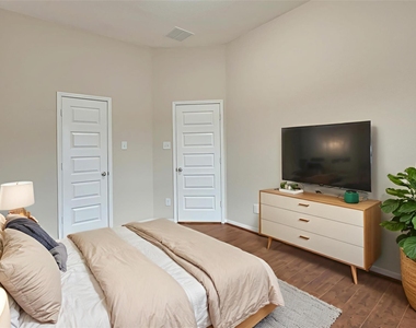 17602 Stamford Oaks Drive - Photo Thumbnail 8
