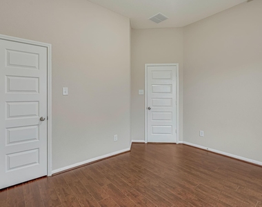 17602 Stamford Oaks Drive - Photo Thumbnail 26