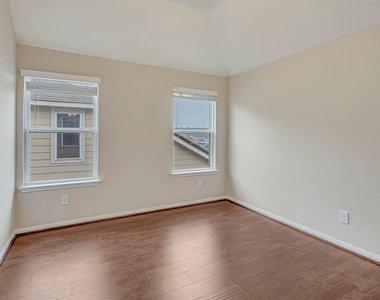 17602 Stamford Oaks Drive - Photo Thumbnail 28