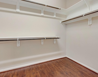17602 Stamford Oaks Drive - Photo Thumbnail 18
