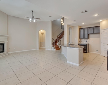 17602 Stamford Oaks Drive - Photo Thumbnail 11
