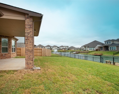 3530 Lake Bella Megan Drive - Photo Thumbnail 16