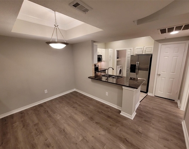 1901 Post Oak Park Drive - Photo Thumbnail 3