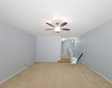 7506 Boxwood Ridge Lane - Photo Thumbnail 37