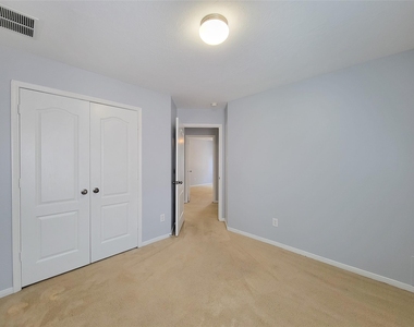7506 Boxwood Ridge Lane - Photo Thumbnail 28