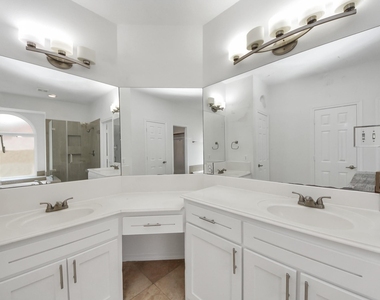 11207 Satin Tail Lane - Photo Thumbnail 30