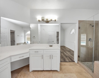 11207 Satin Tail Lane - Photo Thumbnail 28