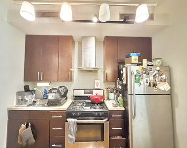 33 Fayette Street - Photo Thumbnail 6