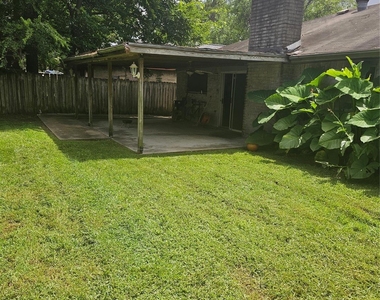 15206 Flamingo Park - Photo Thumbnail 13