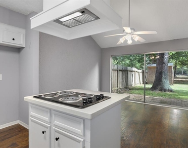 13314 Ravensway Drive - Photo Thumbnail 2