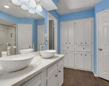 13314 Ravensway Drive - Photo Thumbnail 10