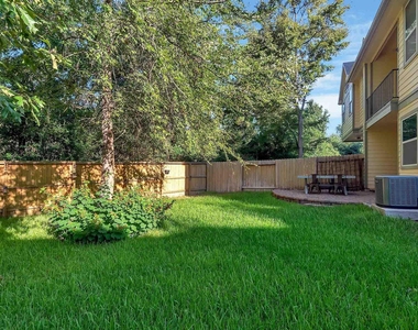 222 Cheswood Forest - Photo Thumbnail 11