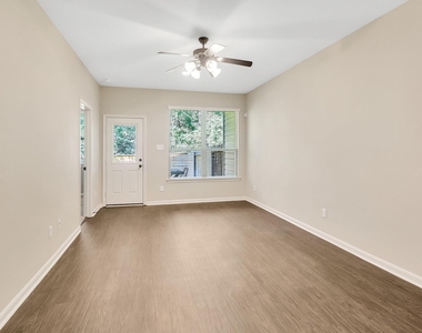 222 Cheswood Forest - Photo Thumbnail 32