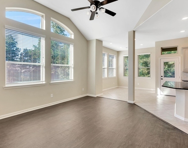 222 Cheswood Forest - Photo Thumbnail 15