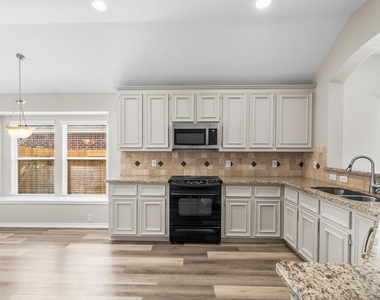 2419 Keegan Hollow Lane - Photo Thumbnail 13