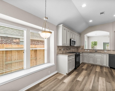 2419 Keegan Hollow Lane - Photo Thumbnail 8