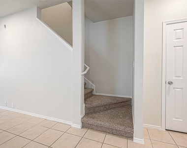 23814 Single Oak Street - Photo Thumbnail 6