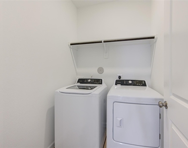 30347 Tall Fescue Drive - Photo Thumbnail 12