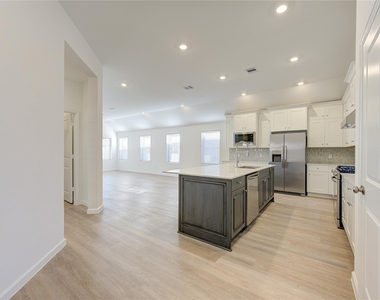30347 Tall Fescue Drive - Photo Thumbnail 31