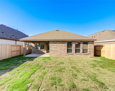 30347 Tall Fescue Drive - Photo Thumbnail 42
