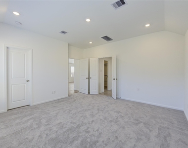 30347 Tall Fescue Drive - Photo Thumbnail 17