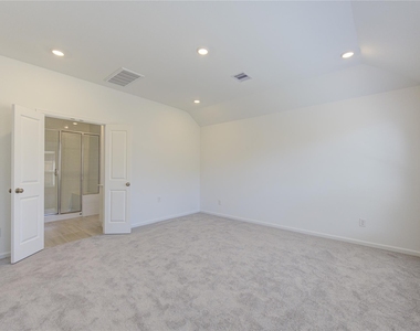 30347 Tall Fescue Drive - Photo Thumbnail 18