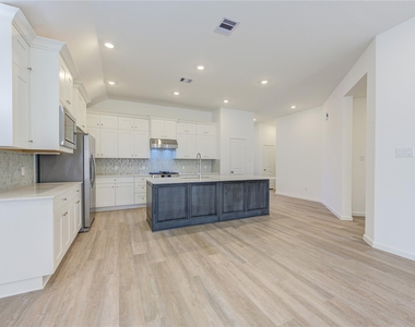 30347 Tall Fescue Drive - Photo Thumbnail 33